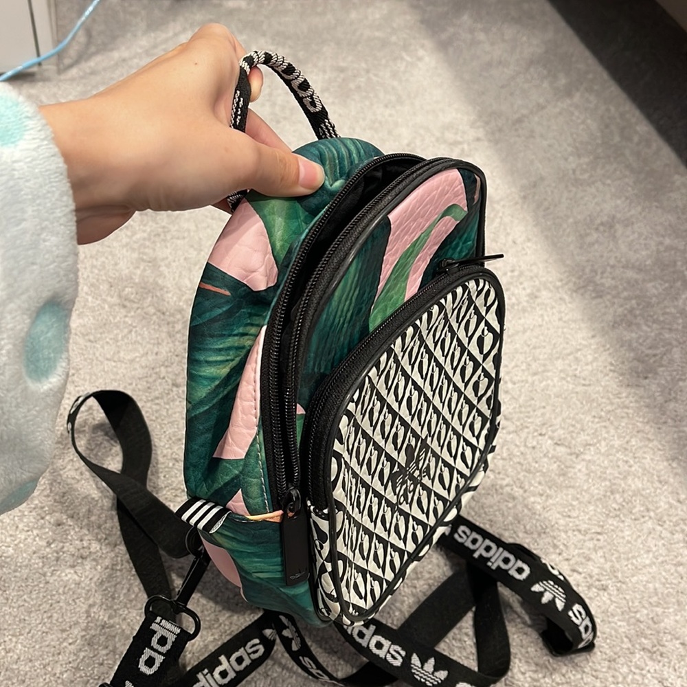 Adidas backpack - Picture 4 of 6